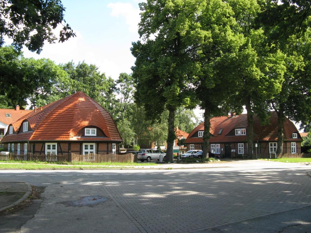 4 Wunderschoene Ferienwohnungen Im Kavaliershaus 什未林 外观 照片