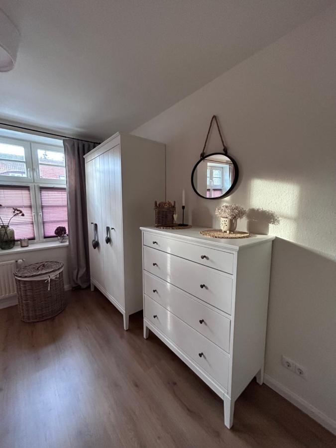 4 Wunderschoene Ferienwohnungen Im Kavaliershaus 什未林 外观 照片