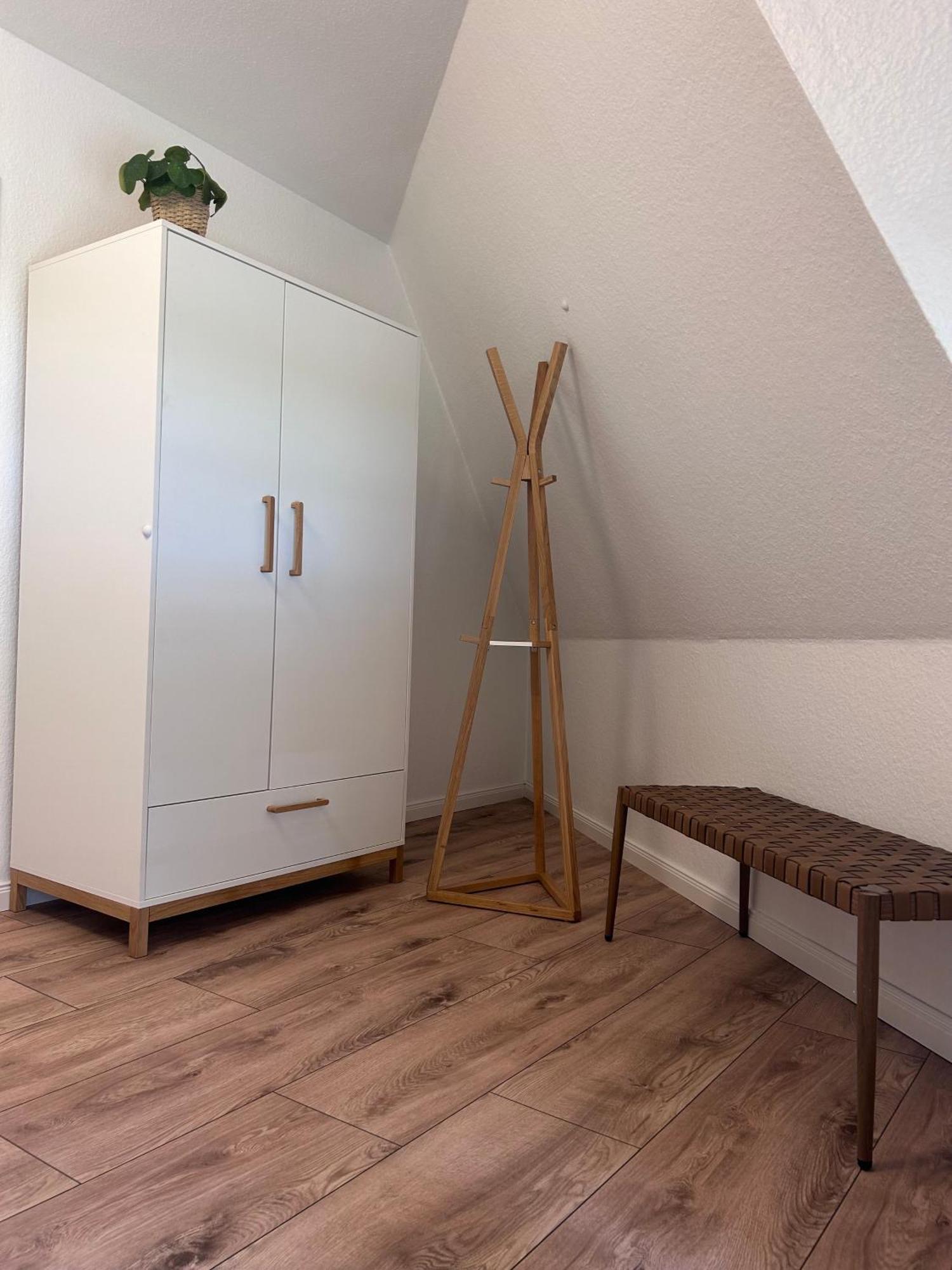 4 Wunderschoene Ferienwohnungen Im Kavaliershaus 什未林 外观 照片